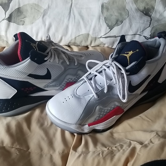 Air Jordan Zoom 9 - Picture 3 of 6